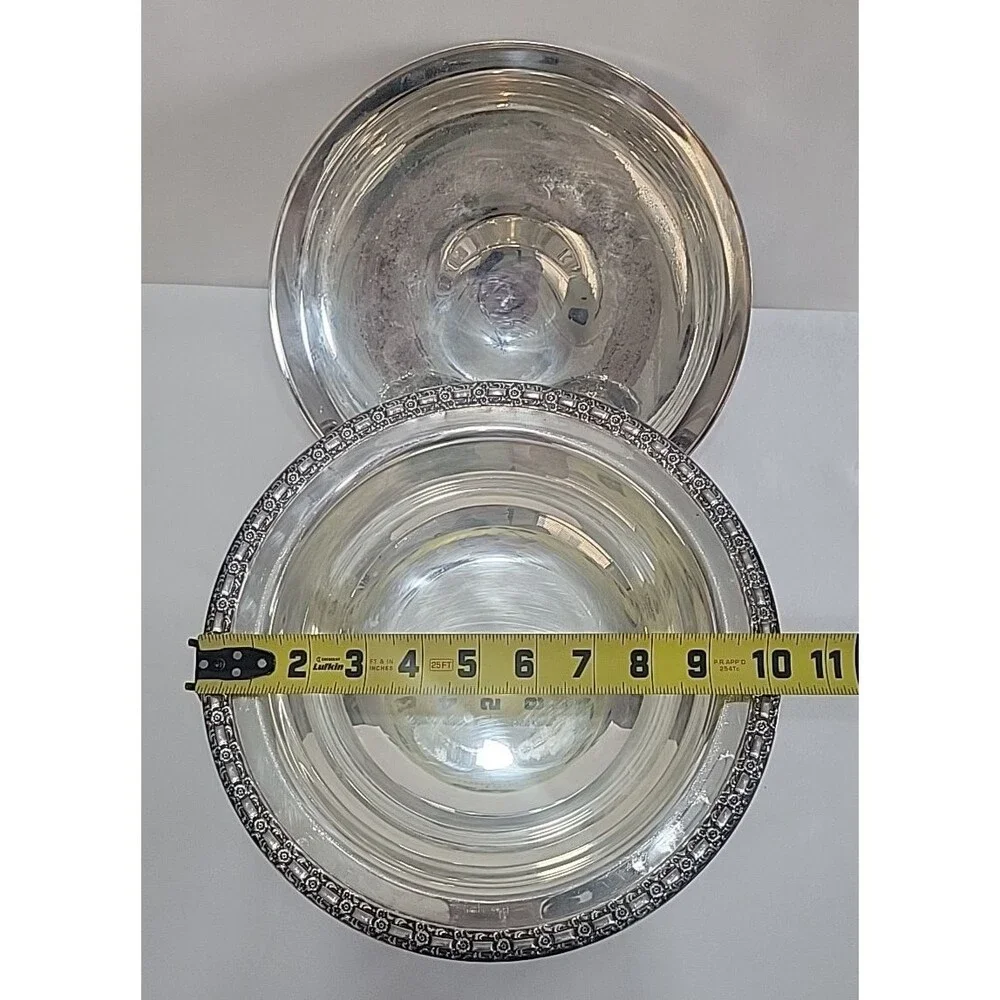 VTG International Silver Camelot Covered Vegetable Bowl Silverplate 6162 w Lid